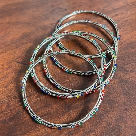 Set of 6 Bracelet Bangle with colorful beads and silver - Picture 2 of 3